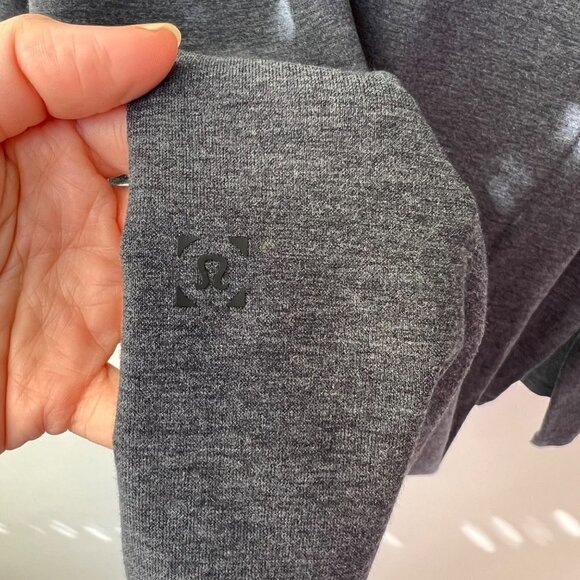 ❤️ Lululemon 5 years basic long sleeves Henley in dark heather gray Size XXL A93 - Picture 5 of 9